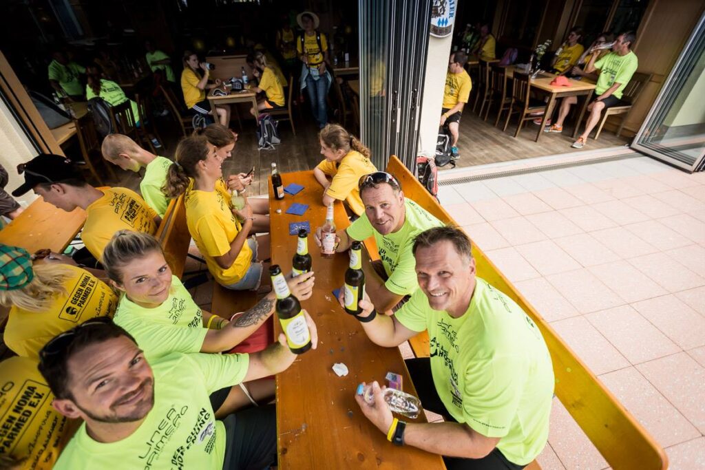 37227521_2097984840275259_5783706662778961920_n